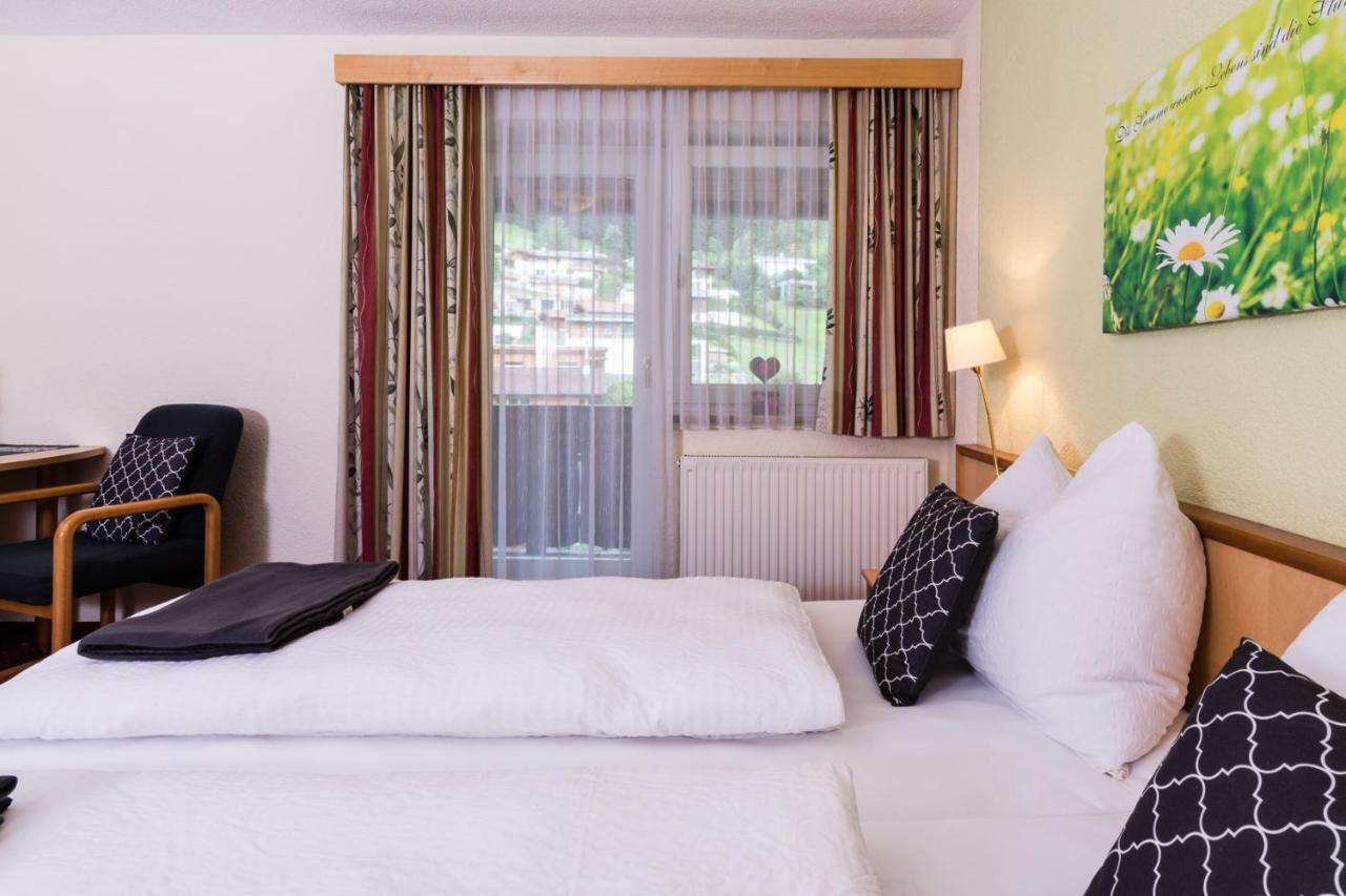 Hotel Wiesenhof Мидерс Екстериор снимка