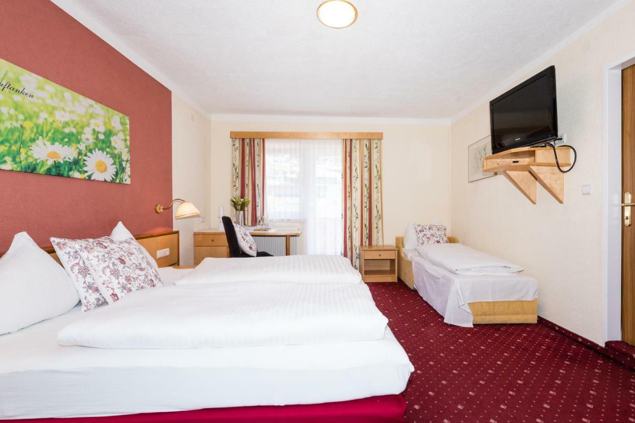 Hotel Wiesenhof Мидерс Екстериор снимка